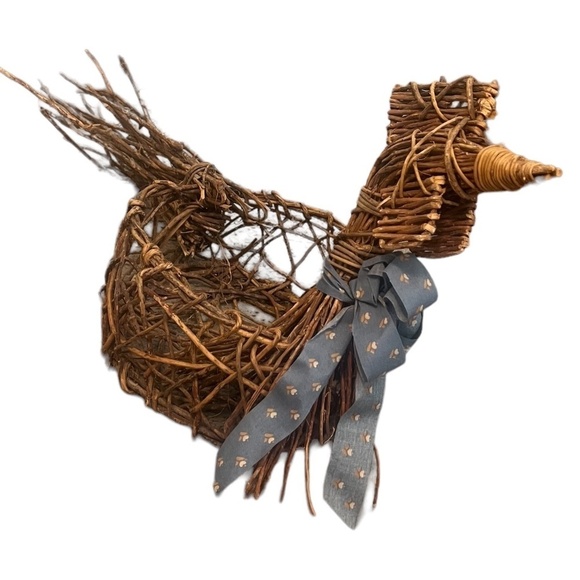 Vintage Rustic Duck Twig Basket Basket - Picture 1 of 5